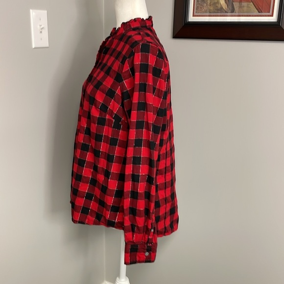 J. Crew Black Red Plaid Holiday Tartan Long Sleeve Ruffle Button Down Size Large - Picture 3 of 7